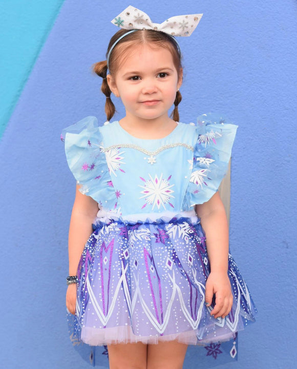 Frozen 2 inspired Elsa pinafore with detachable cape